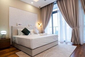 デラックス スタジオスイート 1 ベッドルーム | 防音設備、アイロン / アイロン台、WiFi (無料)、ベッドシーツ