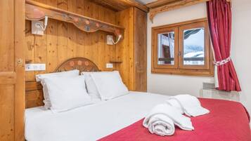 2 slaapkamers, reisbedje, gratis wifi, beddengoed