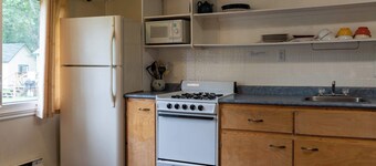 3-Bedroom Cottage #7 - Austrian Pine