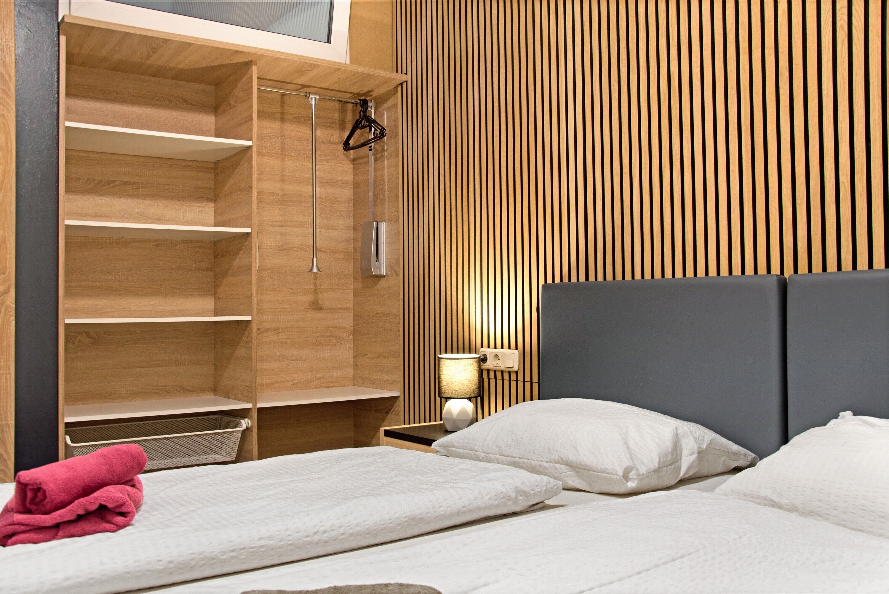 1 habitación, wifi gratis, ropa de cama y acceso para silla de ruedas 