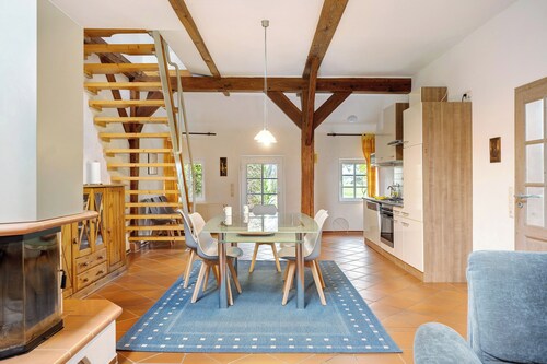 Apartment 'Ferienwohnung Galerie 1' with Shared Pool, Private Terrace and Wi-Fi