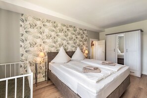 3 chambres, fer et planche à repasser, Wi-Fi gratuit, draps fournis