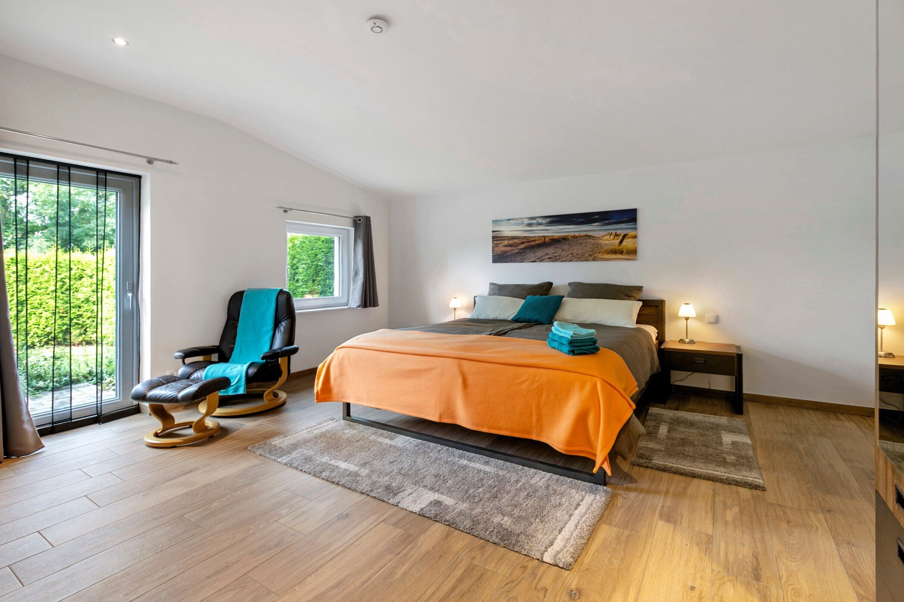 2 habitaciones, tabla de planchar con plancha y wifi gratis 