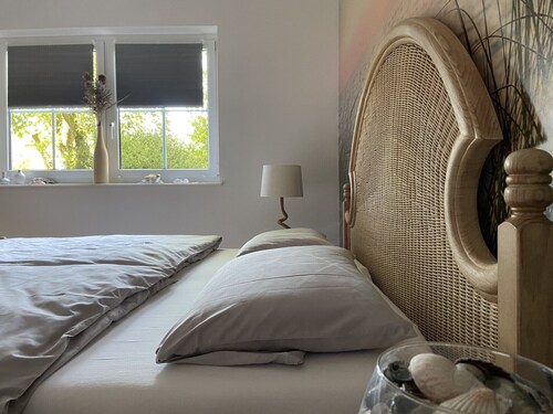 Apartment 'Ferienwohnung Taunusglück' with Private Terrace, Private Garden and Wi-Fi