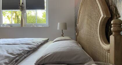 Apartment 'Ferienwohnung Taunusglück' with Private Terrace, Private Garden and Wi-Fi