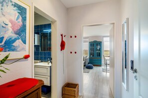 Interior - Apartment 'Ferienhaus Raschke' with Sea View, Private Terrace and Wi-Fi (Norderney)