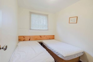 2 soveværelser, sengetøj