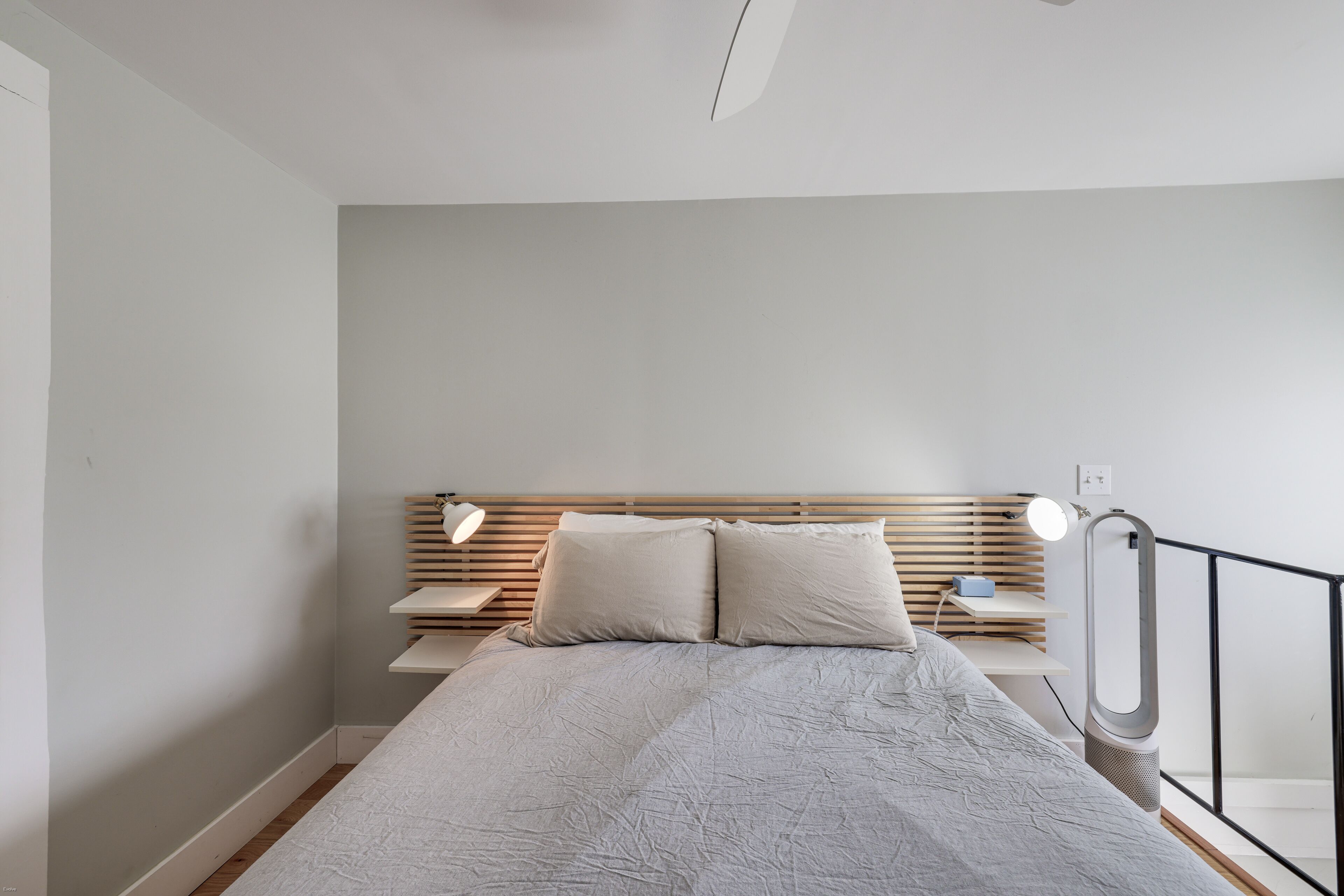1 bedroom, iron/ironing board, internet, bed sheets