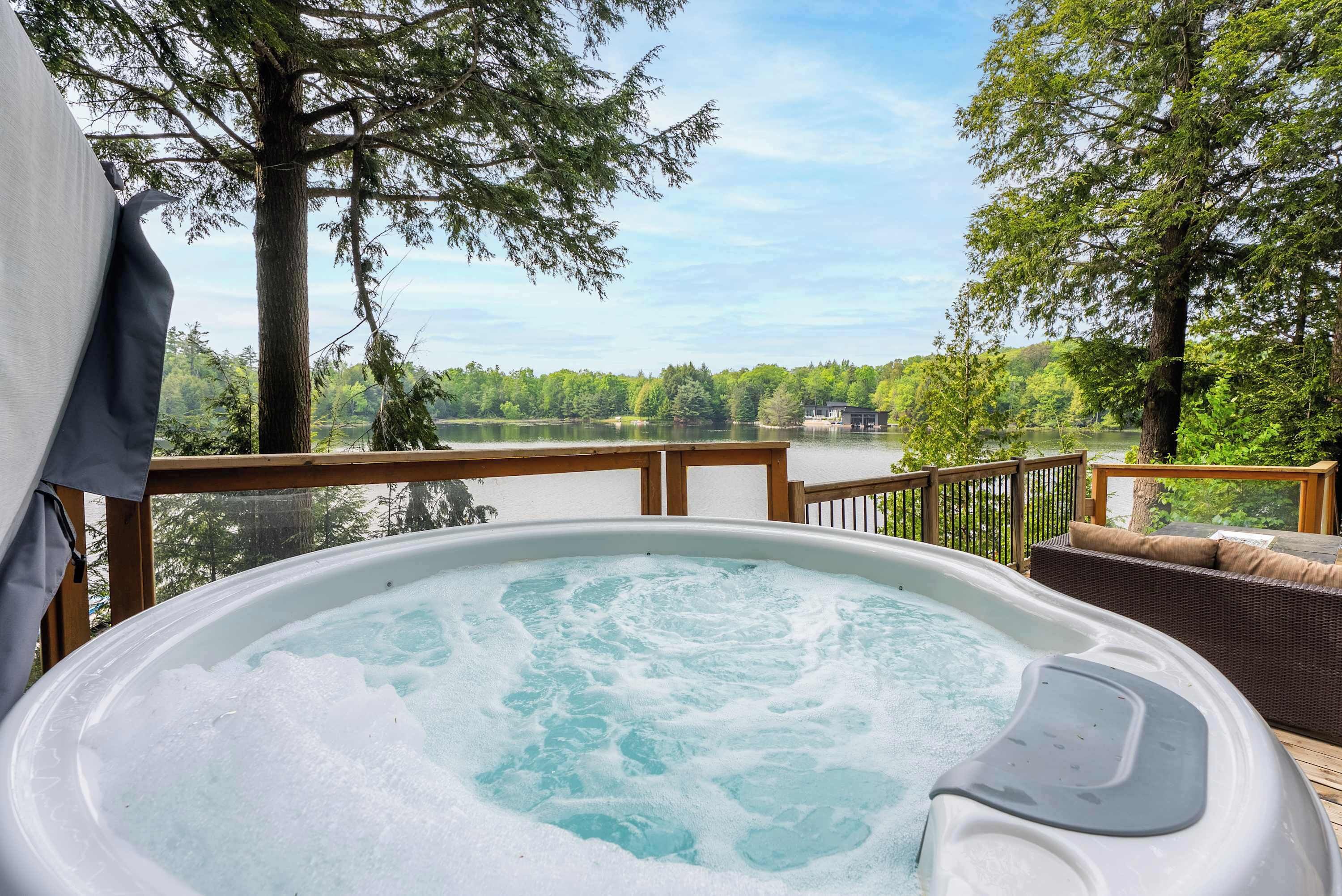 Bain à remous extérieur