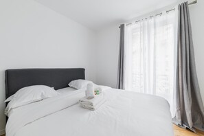 2 chambres, fer et planche à repasser, Wi-Fi, literie fournie