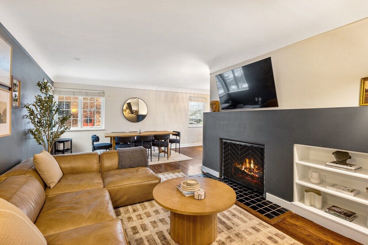 Adorable 5BR/3.5BA StayArbor Home!