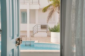 Pool - Apartment for 7 Guests in the Beautiful Ostuni, the White City (Ostuni)