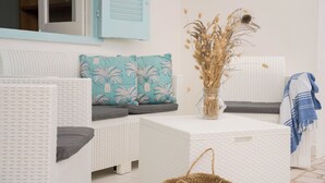 Unclassified image, 3 of 22, button - Apartment for 7 Guests in the Beautiful Ostuni, the White City (Ostuni)