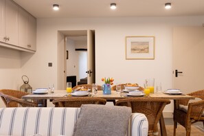 Dining - The Lodge (Ulverston)