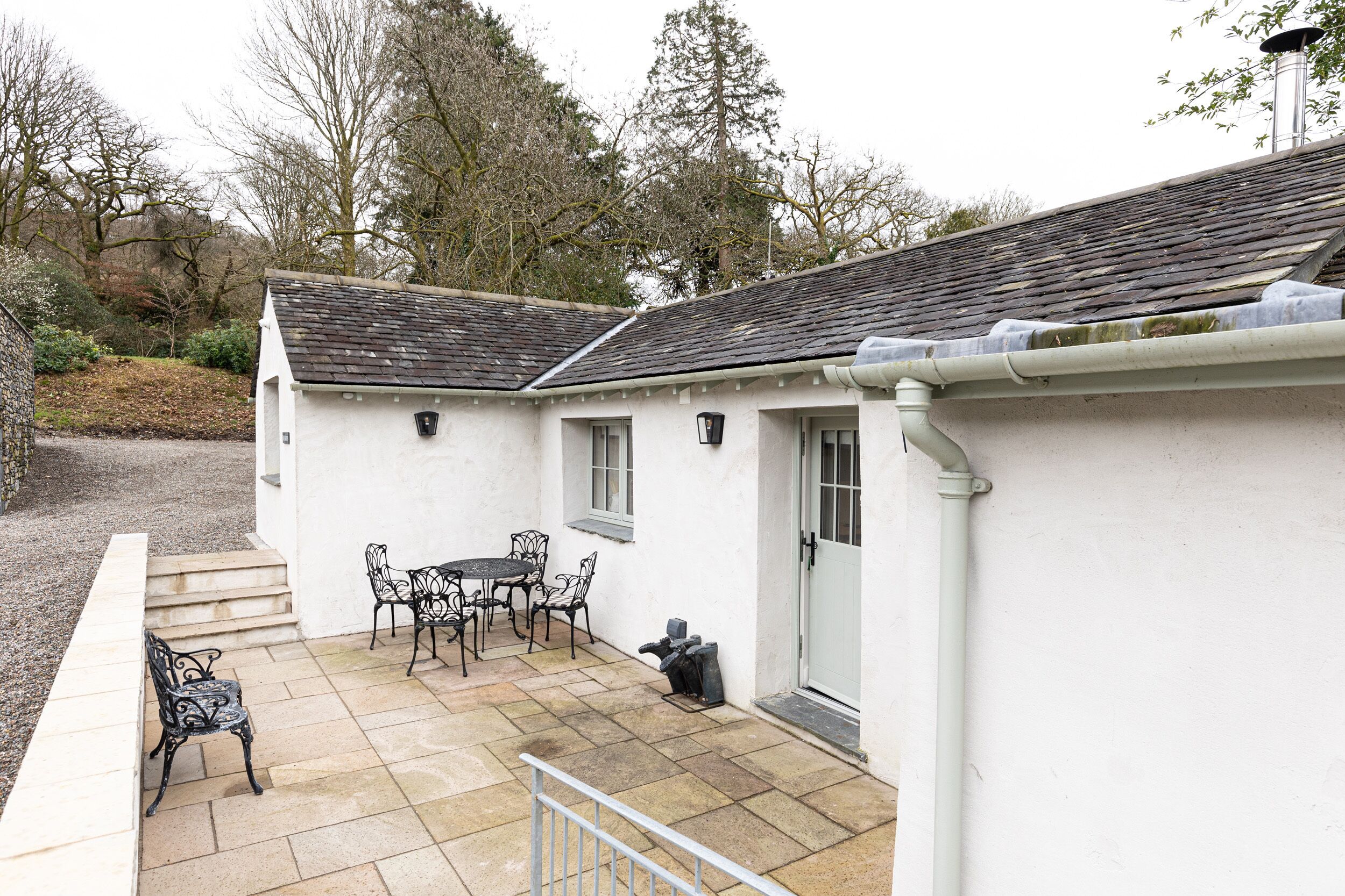 Cottage | Property grounds