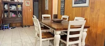 Friendly neighborhood enjoy the comfort of getting away.