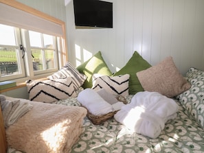 Chaumière | Décor unique, ameublement unique, accès au Wi-Fi (inclus)