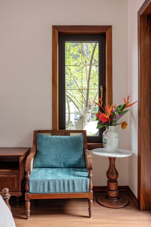 Deluxe-bungalow - udsigt til have | Allergivenligt sengetøj, skrivebord, arbejdsområde til bærbare computere