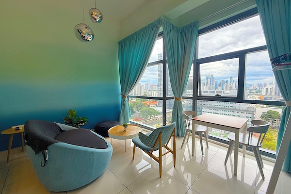 Family Studio, 1 Queen Bed, Refrigerator & Microwave, City View | 1 bedroom, Egyptian cotton sheets, premium bedding, in-room safe