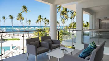 Suite Premium, vista a la playa | Vista del balcón