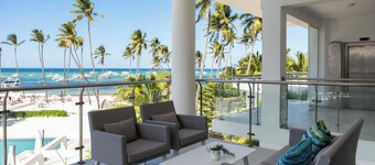 Destination Jelly Playa Coral Condo