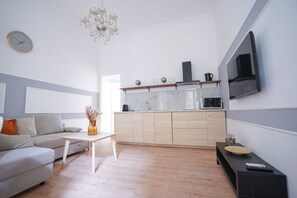 尊爵公寓 | 私人廚房 | 小冰箱、微波爐、烤箱、爐台