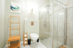 Exclusive-huoneisto | Kylpyhuone