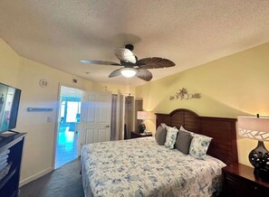 1 sovrum, strykjärn/strykbräda, wi-fi och sängkläder