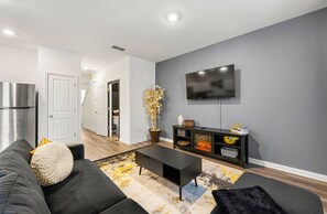Smart TV - New Construction Atlanta (Atlanta)