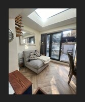 House | 3 bedrooms, iron/ironing board, free WiFi, bed sheets