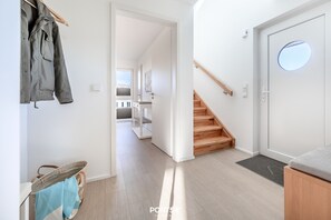 Interior - Küstenliebe - infrared sauna, fireplace, shower room, bathtub, roof terrace (Olpenitz)