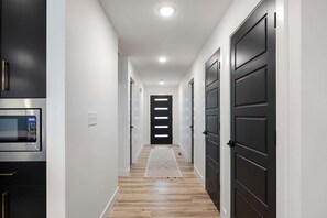 Interior - Lakefront Luxury 9BR Retreat—Pools & Hot Tub (Branson)