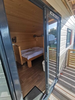 Wi-Fi gratuit, draps fournis