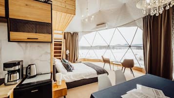 1 bedroom, iron/ironing board, bed sheets