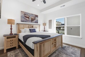 6 bedrooms, iron/ironing board, free WiFi, bed sheets