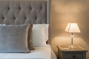 6 chambres, bureau, fer et planche à repasser, Wi-Fi gratuit