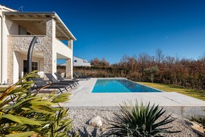 Pool - Villa LeGro by Villas Guide (Rapavel)