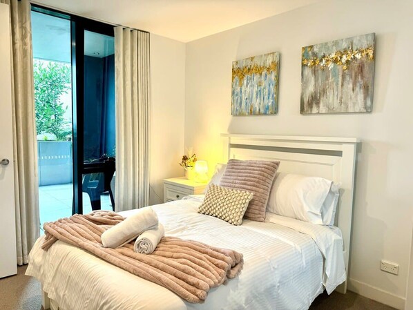 1 chambre, fer et planche à repasser, Wi-Fi, literie fournie