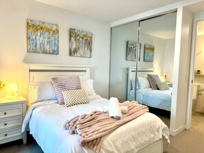 1 多间卧室、熨��斗/熨衣板、WiFi、床单