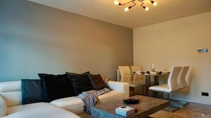 Apartment | Interior