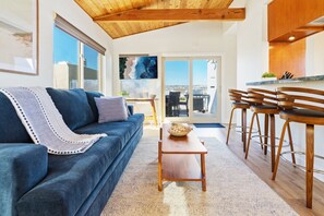 スマートテレビ、暖炉