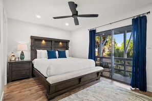 3 Schlafzimmer, Schreibtisch, Bügeleisen/Bügelbrett, kostenloses WLAN