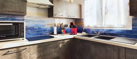 Microwave, stovetop, dishwasher