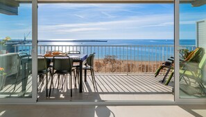 Outdoor dining - Blue Division Palamós (Palamós)