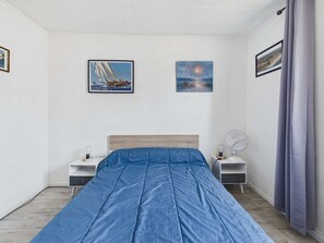 1 bedroom