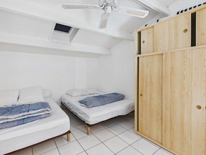 1 bedroom