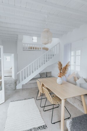 Dining - MyMykonos Villa II beachhouse (greece)