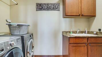 Casa (4 Bedrooms) | Interior