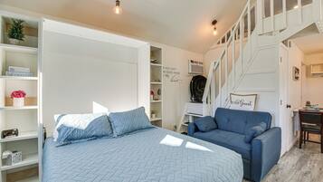 Apartment (0 Bedroom) | Interior