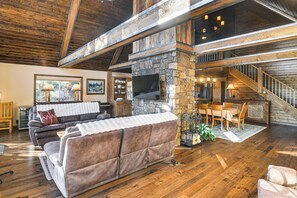 House (4 Bedrooms) | Interior - Wyoming Cabin w/ Hot Tub & Mountain-view Deck (Thayne)
